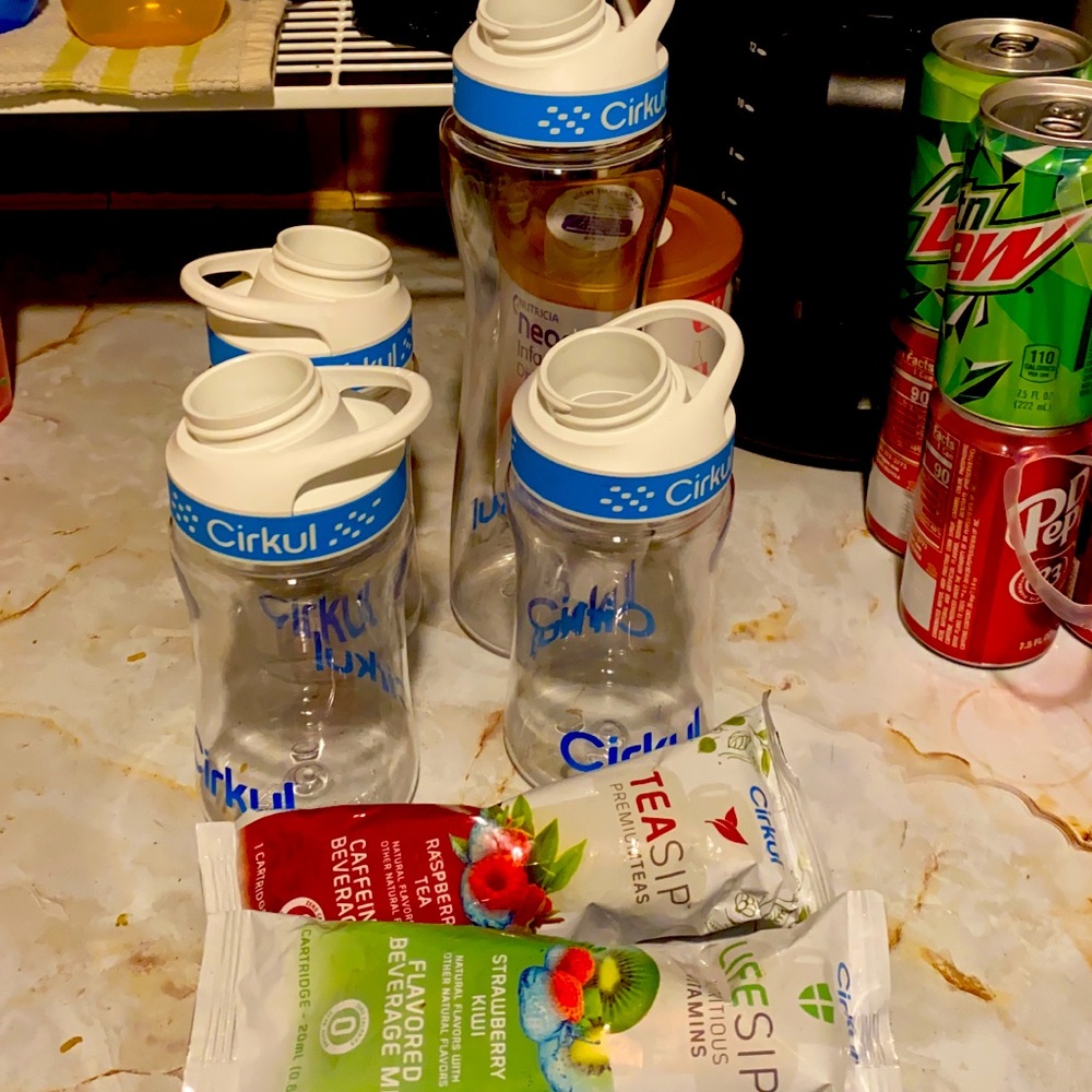 Cirkul bottles